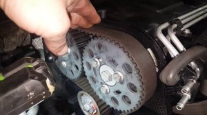 VW TOURAN 2.0TDI замена ремня ГРМ...