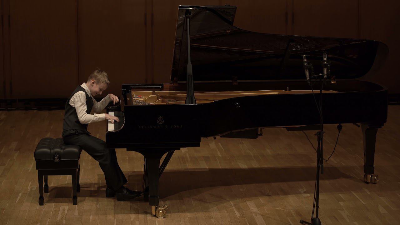 Внутских Захар смотреть онлайн