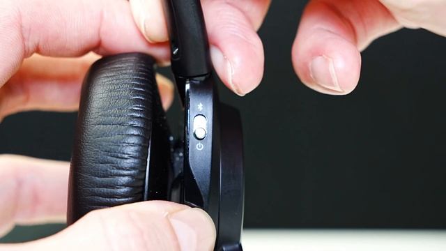 Plantronics - poly - Voyager Focus UC with Charge Stand смотреть онлайн