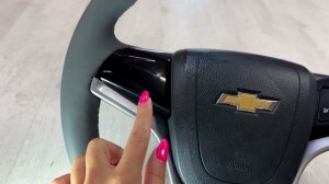Перетянули руль, ручку КПП и подлокотник автомобиля Chevrolet Orlando в натуральную кожу