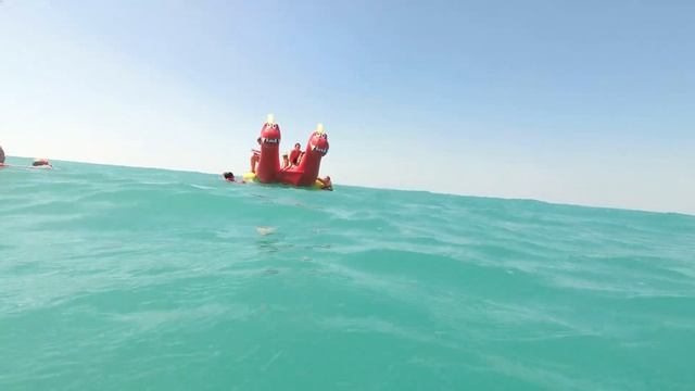 #ЛАЗАРЕВСКОЕ | кто такой #ГОША #ДРАКОША | летаем на #БАНАНЕ купаемся в открытом море смотреть онлайн