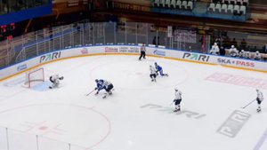 Впереди только Кучеров и Мичков! Иван Демидов забросил 20-ю шайбу в МХЛ