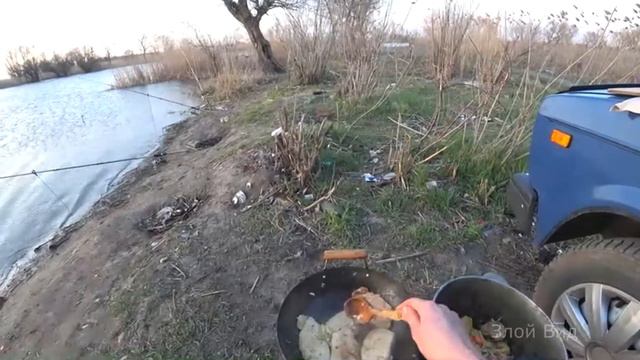 Рыбалка на макушатник. Ловим Карпа | Карася | Тарань | Fishing | câu cá | ประมง | смотреть онлайн