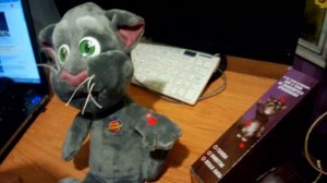 ШОК!!! Кот Том разговаривает с ребенком! Говорящий кот Том Повторюшка - Talking Tom Cat toys