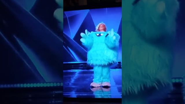 Под маской МОНСТРИКА был.. смотреть онлайн