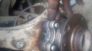 Как заменить подшипник АУДИ А6, АУДИ А8, Фольксваген Фаэтон ступицы передний.