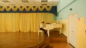 В. Косенко. За мотыльком. Исполняет Зейналян Армида