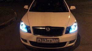 Фары с дхо и диодным указателем поворота Skoda Octavia A5 FL