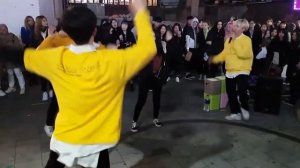 Русские танцуют в Корее 레드스파크 Maxxam Red spark PSY hongdae