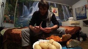 Как Живут Отшельники На Хуторе В Украине? Заброшенные Деревни и Их Жители