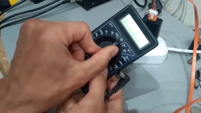 Как пользоваться мультиметром в быту смотреть онлайн