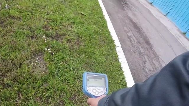 Как не повредить подземный кабель перед установкой забора?