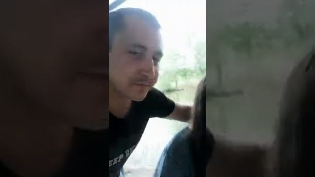 Девочки целуются на природе. смотреть онлайн