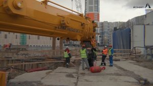 Кран LIEBHERR LTM 1450-8.1 поднимает камень весом 85 тонн. Атлант-А