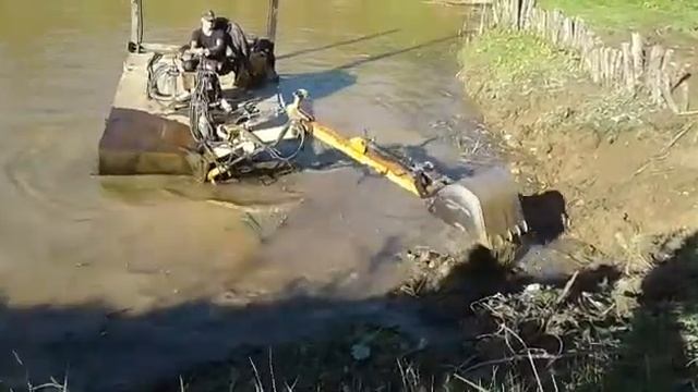 Очистка и углубление природного водоема смотреть онлайн