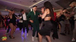 AVENTURA - LA BODAi MARCO Y NAHIR BACHATA SOCIAL DANCE BAILANDO EN BACHATA FEVER 2024 VALENCIA