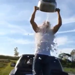 Вин Дизель\ Vin Diesel ALS Ice Bucket Challenge - 'Ice Bucket Challenge'