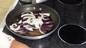 Баклажаны жареные с луком как грибочки, ВКУСНЫЙ И ОЧЕНЬ ПРОСТОЙ РЕЦЕПТ баклажанов с луком