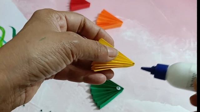 Quick and Easy Paper Aquarium Craft | How to make Paper Fish Aquarium |Simple DIY|Craft Queen Reena смотреть онлайн