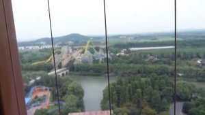 Шанхайский парк развлечений Happy Valley（кит. 欢乐谷, рус. «Долина радости»)/  Шанхай Парк развлечений