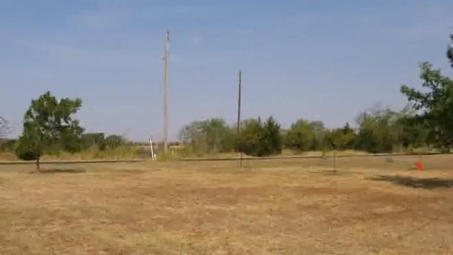 Mowing the yard in 12 seconds! смотреть онлайн