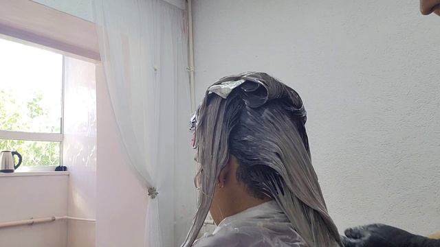 Тонирование волос в технике растяжка цвета.Пошагово. смотреть онлайн