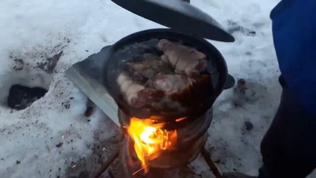 СРОЧНО!!!Вепрево колено по чешски!в темном пиве!!!
