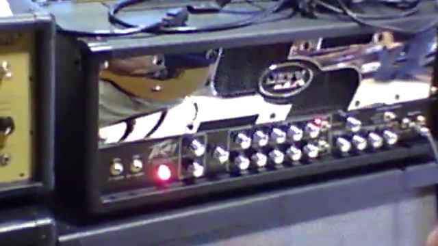 JSX Peavey 120 watt head quick demo using ZOOM Q3 and Washburn N4 смотреть онлайн