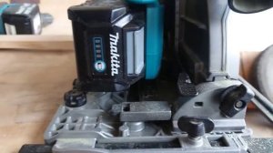 HS011G Makita XGT 40Vmax Cordless Circular Saw