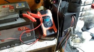 Аккум ч.1 Сдох, попытка раскачать зарядником 7 stage battery charger.