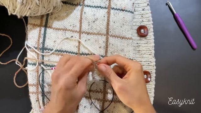 Клетка на трикотажном полотне // Cage on knitted fabric