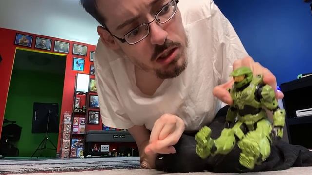 UNBOXING MASTER CHIEF смотреть онлайн