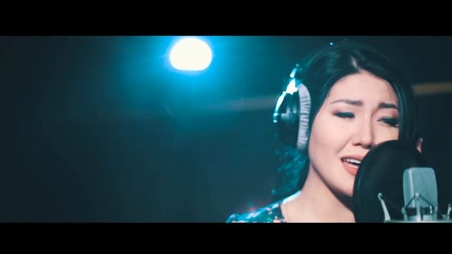 Айгерим Мамирова - Жылатқаның ба?! (new) смотреть онлайн