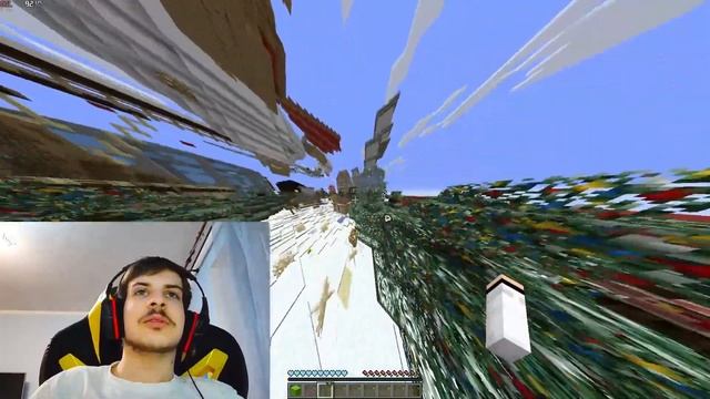 ИГРАЕМ ПРЯТКИ НА НОВОГОДНЕЙ КАРТЕ В МАЙНКРАФТЕ смотреть онлайн