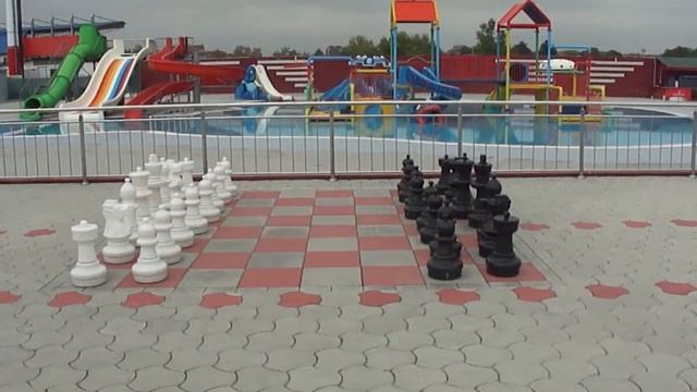 Шахматы в Аквапарке (г. Ягодина, Сербия) смотреть онлайн