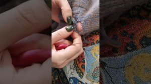 1)Как удлинить полотно кофты, связанную спицами!!!