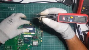 Uni T UT116C Smd Kompanent Test Cihazı