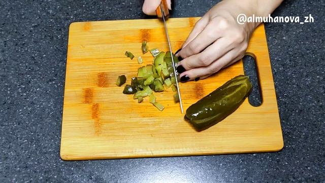 Оливье классический. Вкусный домашний рецепт "Оливье".