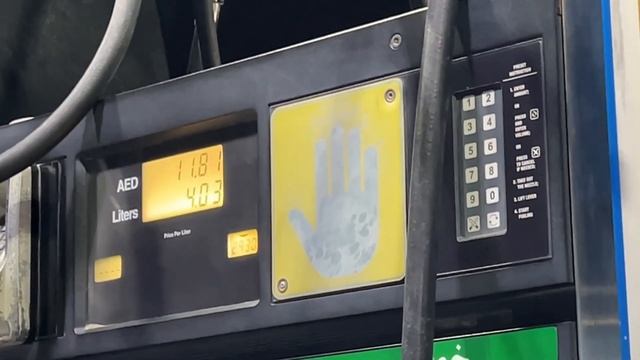 Аренда машины в Дубае. Цена бензина в Дубае. Стоимость парковок и аренда авто в Дубае. Пляжи Дубая. смотреть онлайн