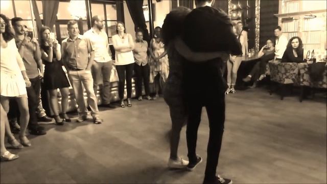 Kizomba Sensual by Fred-Nelson&Cindy @Influence Tango #2 смотреть онлайн