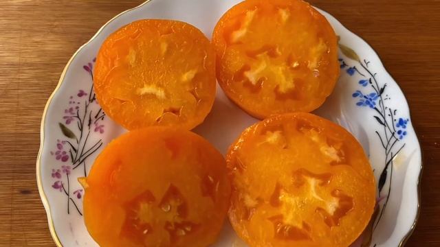 Обзор сорта томата Манго - Джанго.  Очень вкусный сорт! #томаты #сортатоматов #помидоры