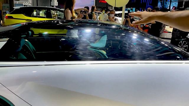 Семейный суперкар GAC ENO.146 с запасом хода 1000 км смотреть онлайн