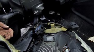 How to Replace Amplifier 2008-2012 Mercedes Benz GL450 X164