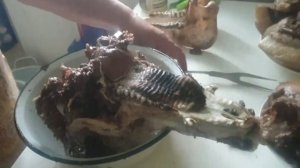 ШИКАРНАЯ КОЛБАСА ИЗ СВИНОЙ ГОЛОВЫ)))доступно, вкусно и полезно