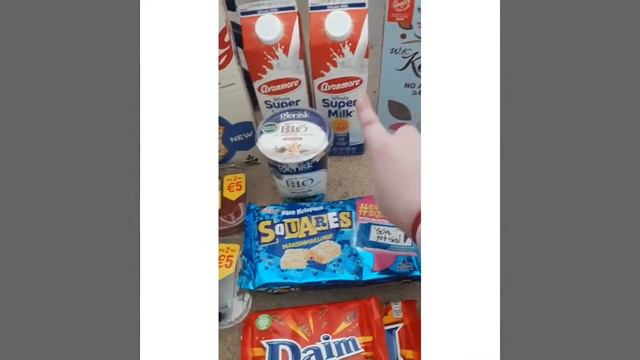 Joyce's foodstore grocery haul - (13th April 2020) - Kayleigh Gibson Vlogs смотреть онлайн