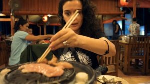 БЕЗЛИМИТНАЯ ЕДА в тайском буфете | Куча еды ЗА 13 ДОЛЛАРОВ