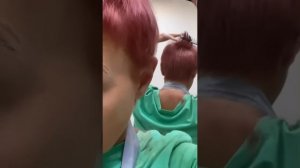 Стригу и крашу сама себя