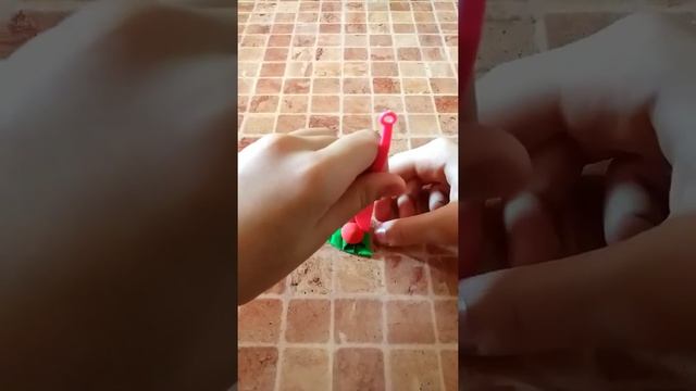 Лепка божьей коровки из воздушного пластилина/Поделки из лёгкого пластилина смотреть онлайн