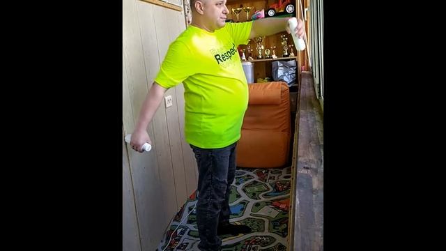 Скандинавская ходьба на балконе смотреть онлайн