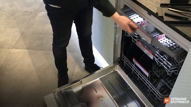 Vstávaná umývačka riadu Bosch SMV88TX46E смотреть онлайн